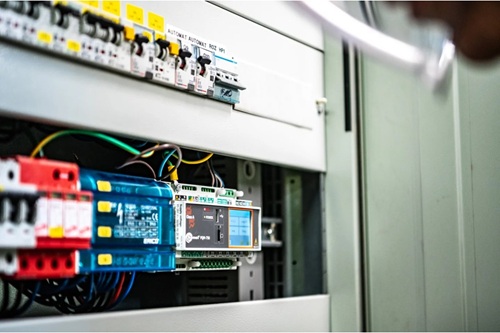 Maintenance Optimization through Energy Audits & Power Quality Analysis